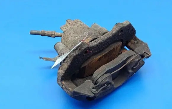 Ford Cougar Front brake caliper