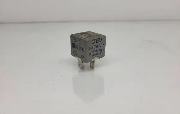 Audi A6 S6 C5 4B Other relay 443951253K