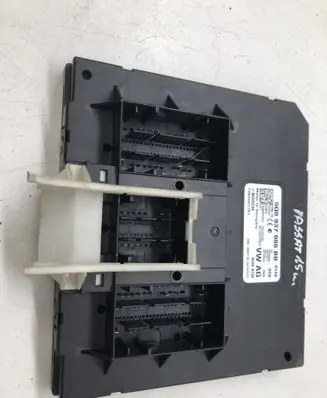 Volkswagen PASSAT B8 Comfort/convenience module 5Q0937086BB F005V01781