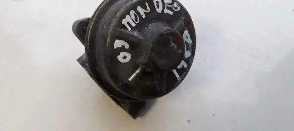 Ford Mondeo Mk III EGR valve