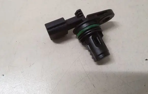 Camshaft position sensor