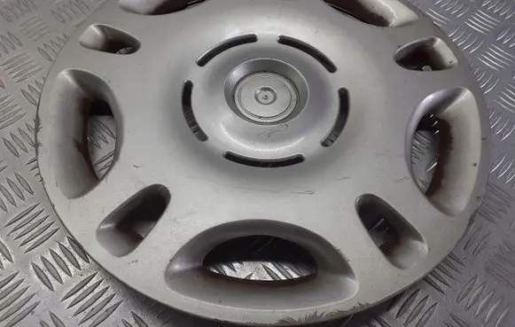 Fiat Grande Punto R15 wheel hub/cap/trim 3613-1094