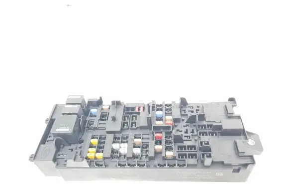 Land Rover Defender Fuse module 5CTW12F00 MY3214A073BA DH2214B192CA