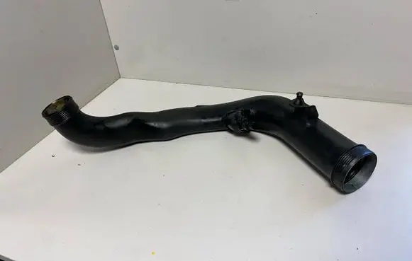 Volvo V70 Intercooler hose/pipe 31261717 72100099