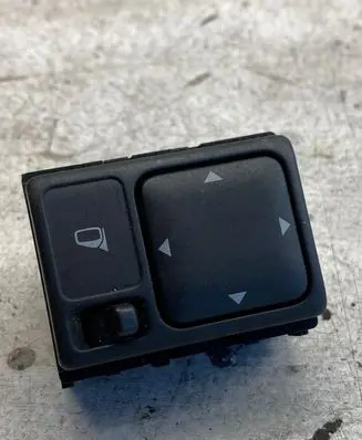 Nissan Navara D40 Wing mirror switch
