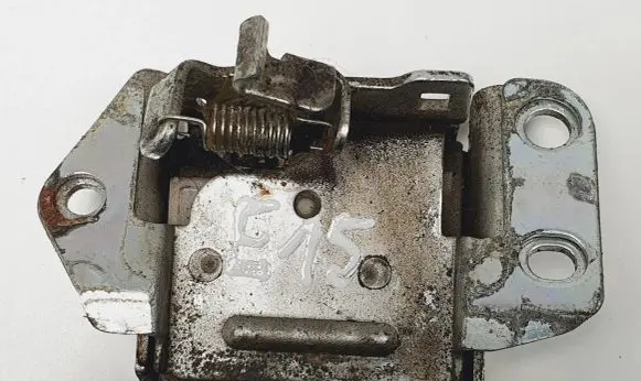 Nissan Pixo Tailgate/trunk/boot lock/catch/latch