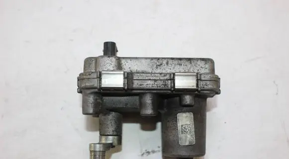 BMW 3 F30 F35 F31 Turbo A2C30724900