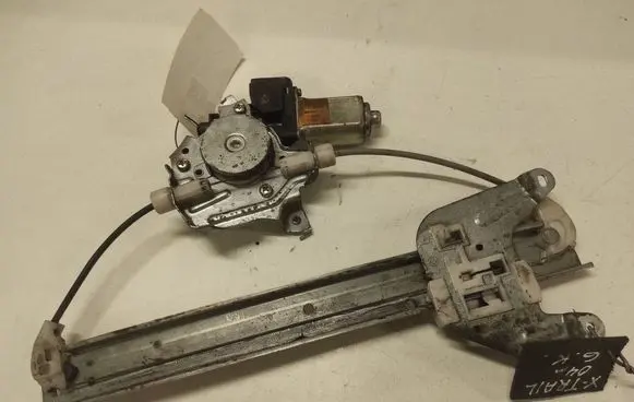 Nissan X-Trail T30 Rear door window regulator with motor 8073189913