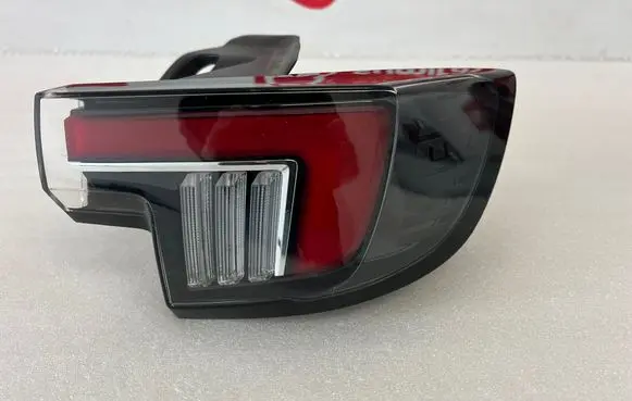 Opel Mokka B Rear/tail lights 9833721980 2SK014994