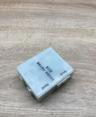 Nissan Primera Other control units/modules 28260AU100