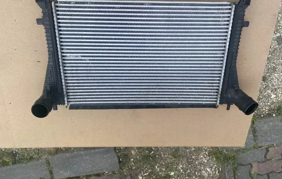 Audi A1 Intercooler radiator 5Q0145803R
