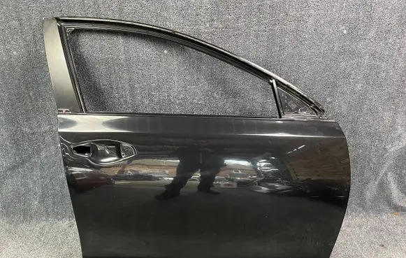 KIA Pro Cee'd III Front door