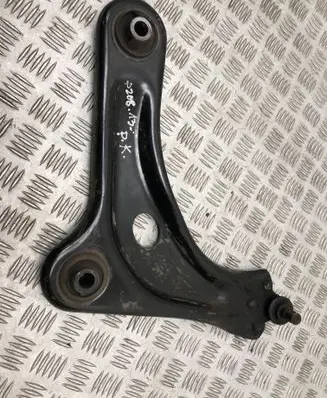 Peugeot 208 Front lower control arm/wishbone