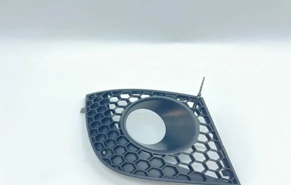Seat Ibiza III (6L) Front fog light trim/grill 6L6853665A