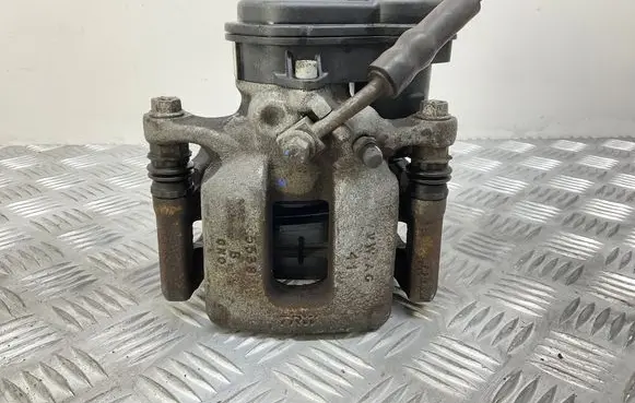 Audi Q3 8U Rear brake caliper 5538B 32355461