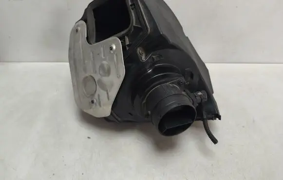 Audi A5 Air filter box 8W0133835P