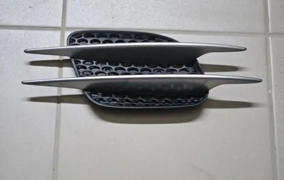 Mercedes-Benz SL R230 Fender grill A2306900136