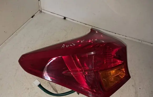 Rear/tail lights