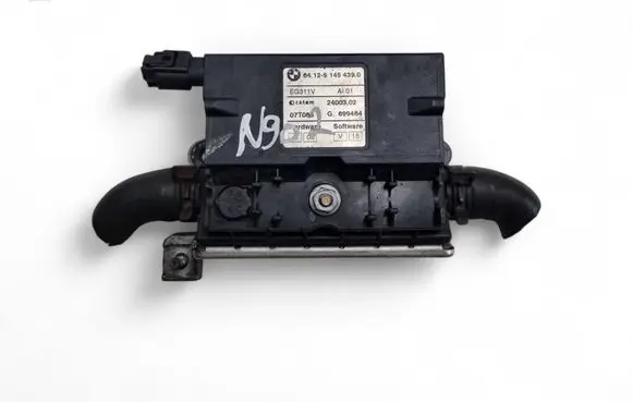 BMW X3 E83 Thermostat/thermostat housing 64129145439 9145439