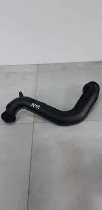 Volkswagen Golf VIII Intercooler hose/pipe 05E145673S