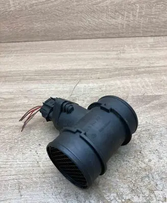 Opel Corsa C Mass air flow meter 0280217123