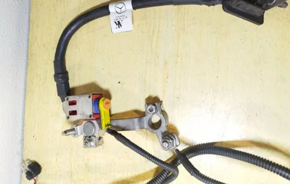 Mercedes-Benz Sprinter W906 Positive cable (battery) A9064401066 142940000027 Z005Q00101