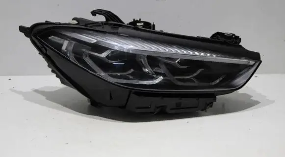 BMW 8 G14 Headlight/headlamp