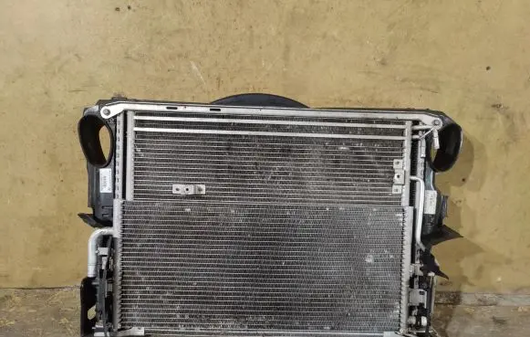 Mercedes-Benz S AMG W220 Radiator set A2205000293 A2205004104 A2205002503
