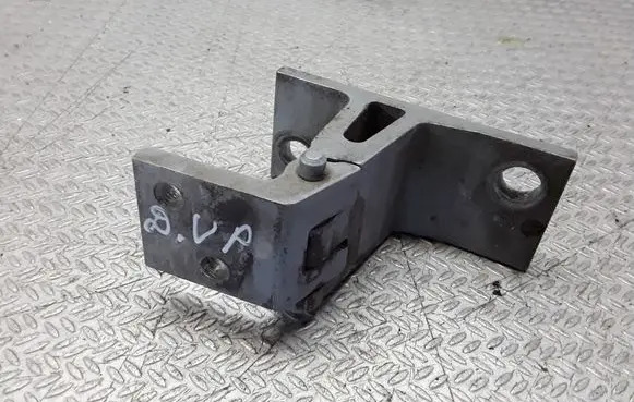 Audi A8 S8 D2 4D Front door upper hinge 4D0831402