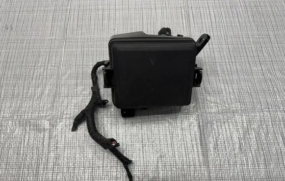 Hyundai Bayon Fuse box set 91956Q0011
