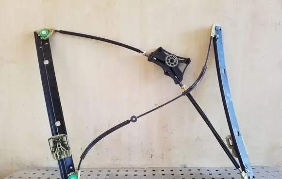 Audi A6 C7 Front window lifting mechanism without motor 4G0837462 1021928250103