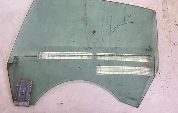 Volkswagen PASSAT CC Rear door window glass 3C8845205