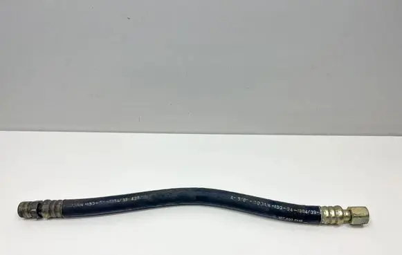 Air conditioning (A/C) pipe/hose