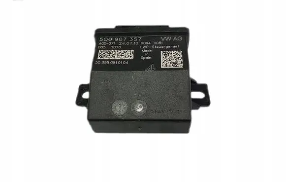Volkswagen PASSAT B7 Other control units/modules 5Q0907357