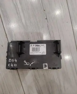Citroen C4 II Air conditioner control unit module 9687606680