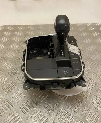 BMW 3 G20 G21 Gear shifter/selector 16046610