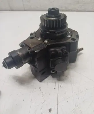 Renault Talisman Fuel injection high pressure pump 0445010404