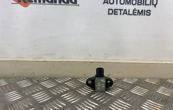 Volkswagen PASSAT CC Airbag deployment crash/impact sensor 229787