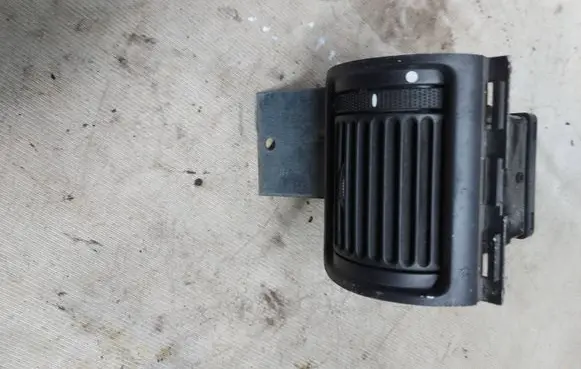 Ford Galaxy Dash center air vent grill 7M5819703E YM21A018B09C