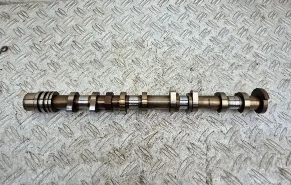 Hyundai i30 Camshaft 241002B110
