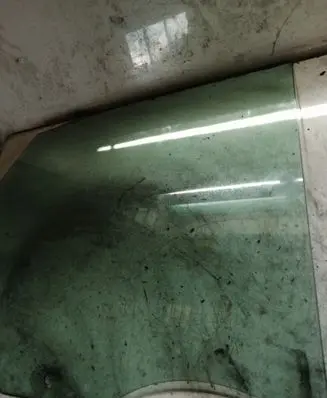 Opel Astra J Rear door window glass 43R001583