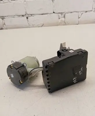 Mercedes-Benz A W168 Vacuum pump 00782601 000148 002200199