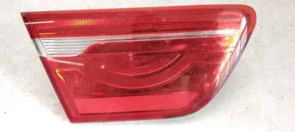 Jaguar XE Tailgate rear/tail lights 19733901 A048519