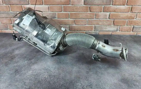BMW X1 U11 Catalyst/FAP/DPF particulate filter 8471764 5V02394
