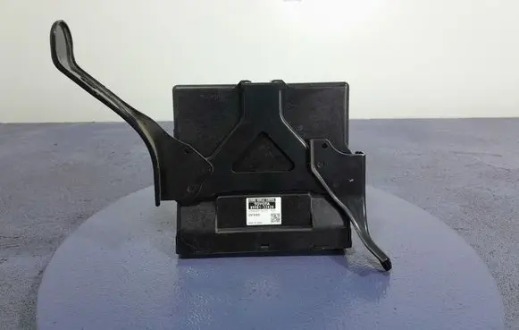 Toyota Camry VIII XV70 Other control units/modules 8998133420