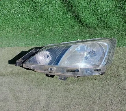 Nissan NV200 Headlight/headlamp 26060BJ10A 90007857