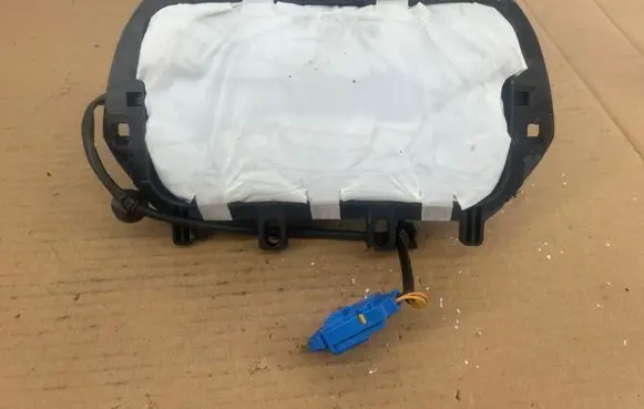 Peugeot 308 Passenger airbag 9677848780 0152485F 4235254