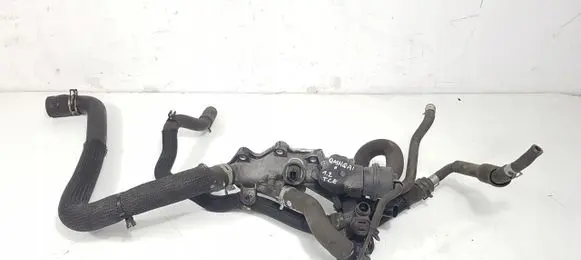 Nissan Qashqai Thermostat housing 