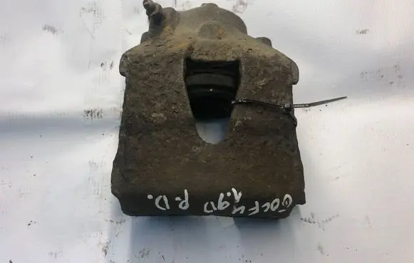 Volkswagen Golf IV Front brake caliper
