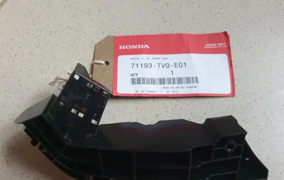Honda Civic IX Front bumper mounting bracket 71198TV0E01